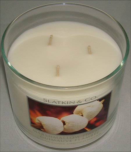 Bath & Body Works Marshmallow Fireside Candle Review & Pictures