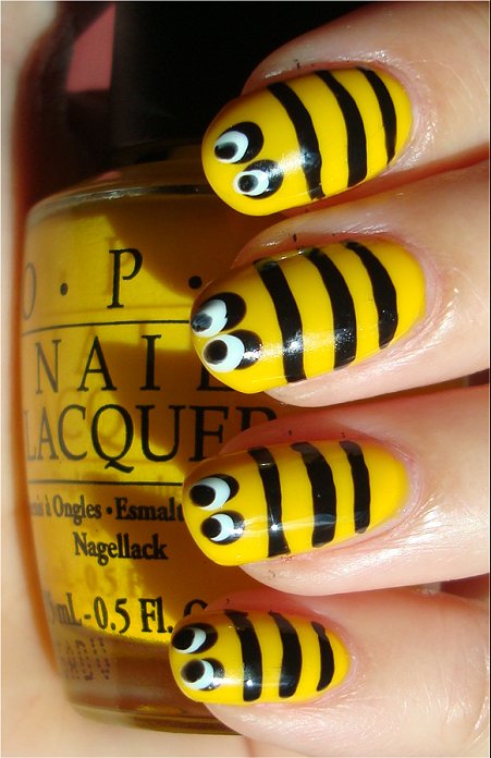 Bee Nails Nail Art Tutorial, Swatches & Pictures