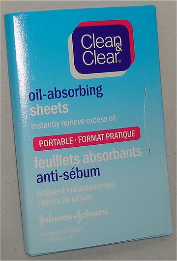 Clean & Clear Oil-Absorbing Sheets Review & Pictures