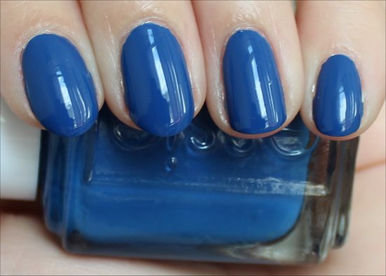 Essie Mesmerize Review, Swatch & Pics