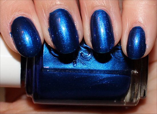 Essie Aruba Blue Review & Swatch