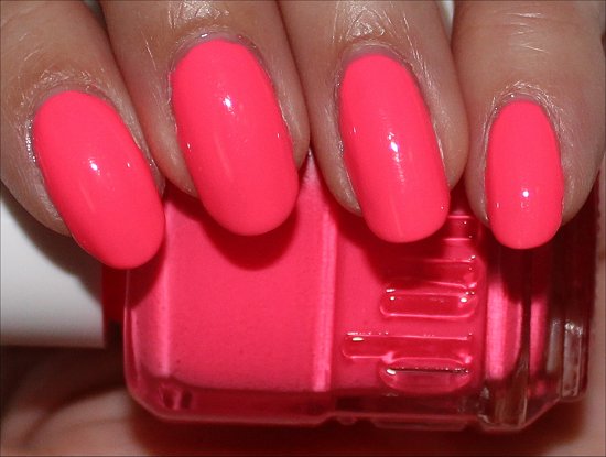 Duri Venom Swatches & Review