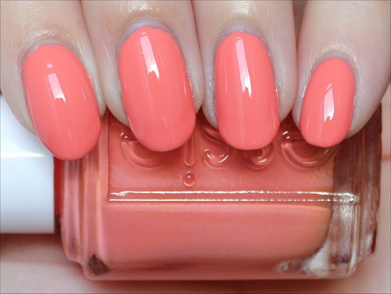 Essie-Tart-Deco-Review-Swatch