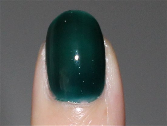 Zoya Gloss Collection Friday Swatch & Review