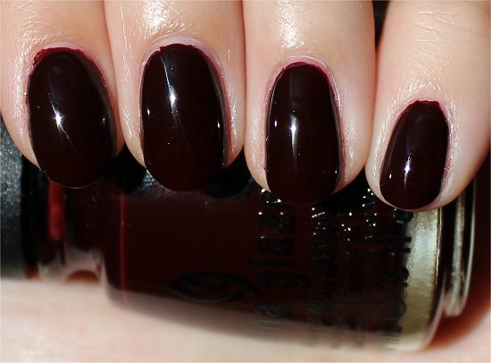 China-Glaze-Prey-Tell-Swatch-Review