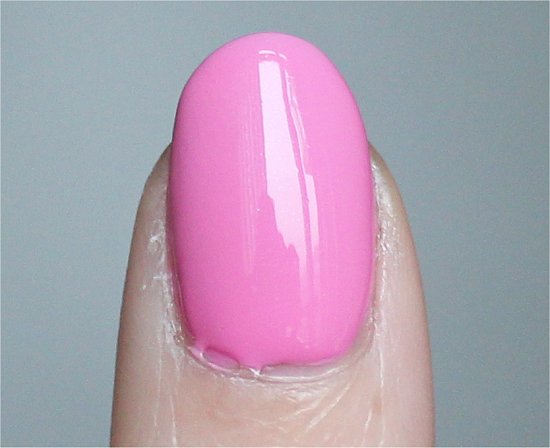 Nicole by OPI Naturally Swatch