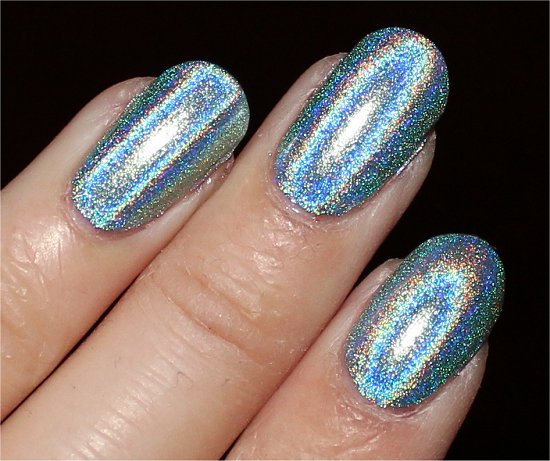 Urban-Outfitters-Green-Holo-Swatch