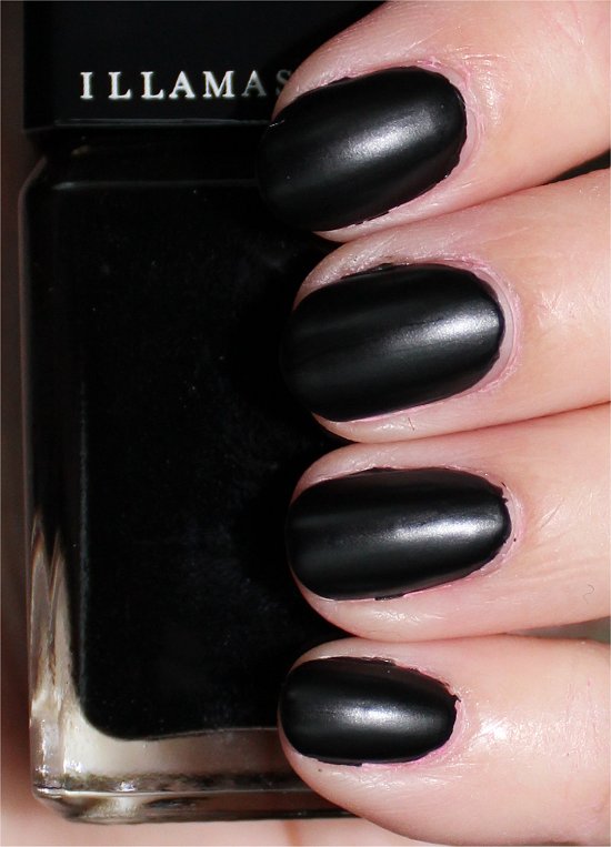 Illamasqua Scorn Swatches & Review