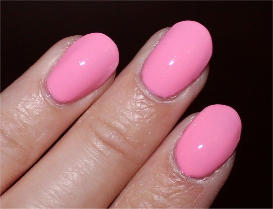 OPI Couture de Minnie Collection Chic from Ears to Tail