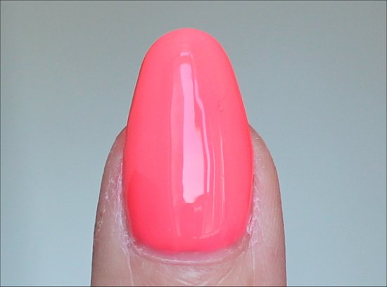 China Glaze Sunsational Collection Shell-o Swatch