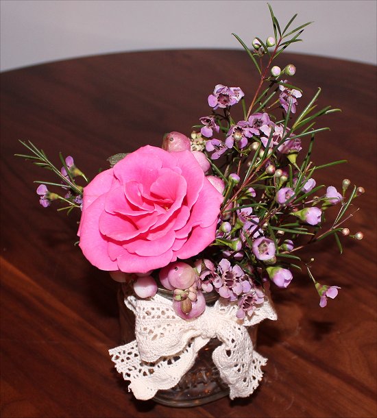 Nicole by OPI Carrie Underwood Media Luncheon Flowers