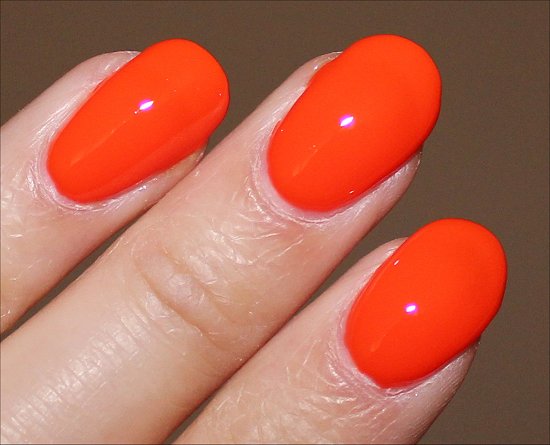 OPI Neons OPI Juice Bar Hopping Swatch