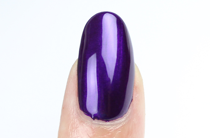 Zoya Giada Swatch