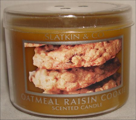 Slatkin & Co. Oatmeal Raisin Cookie Review & Pictures
